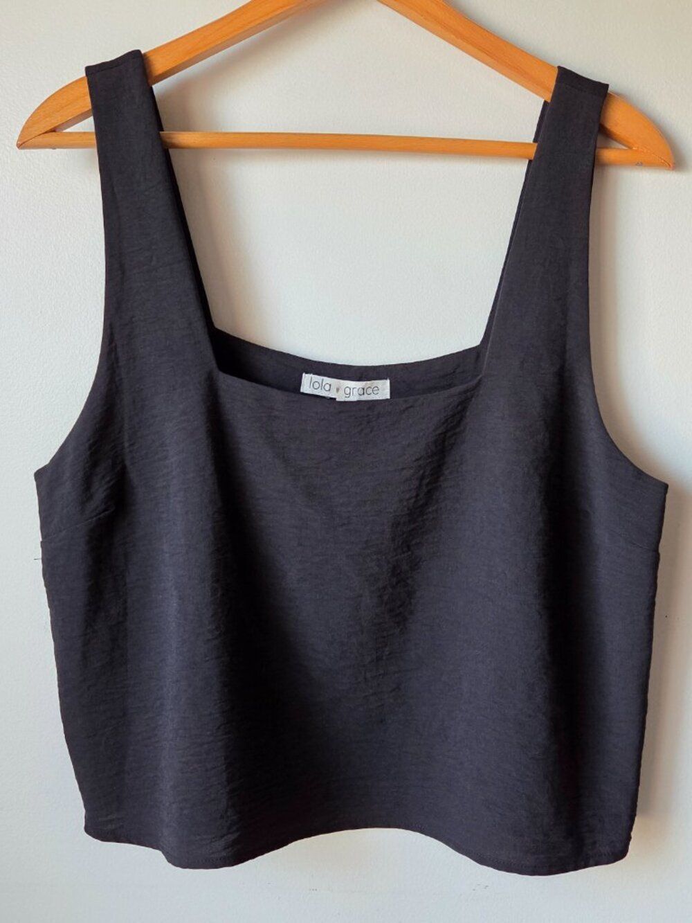 NWT LOLA GRACE BLACK SQUARE NECK TANK TOP SIZE LARGE